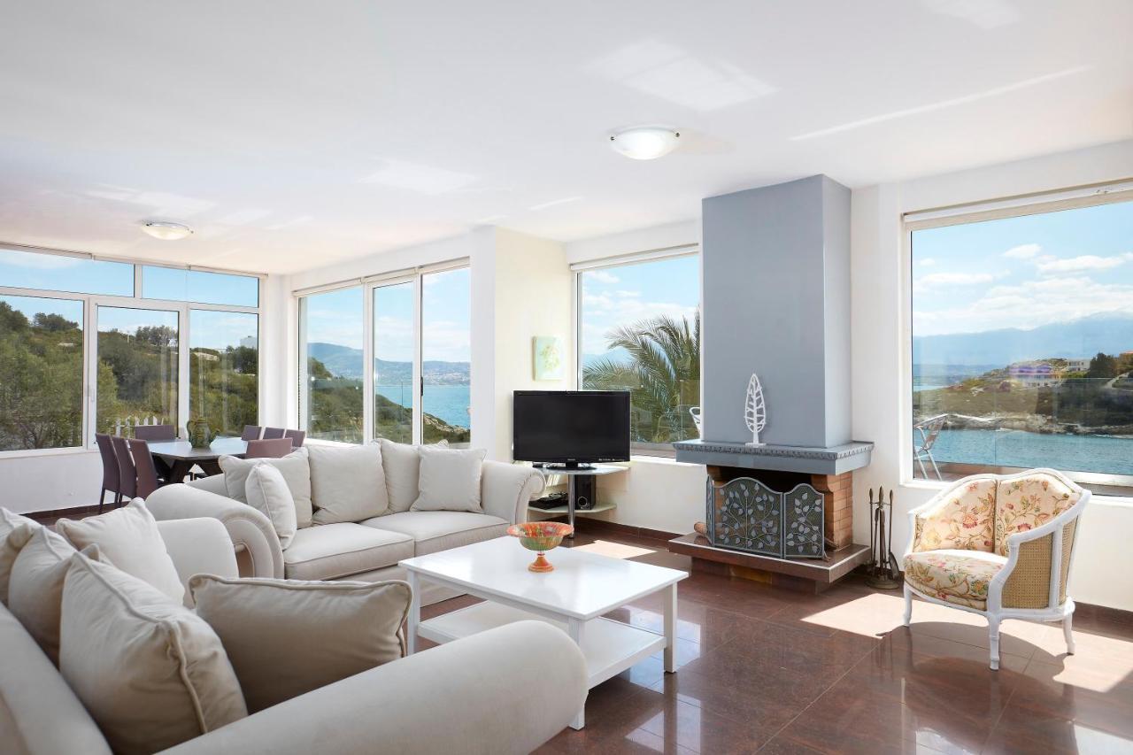 Seafront Villa Longobardi Chania  Exterior foto