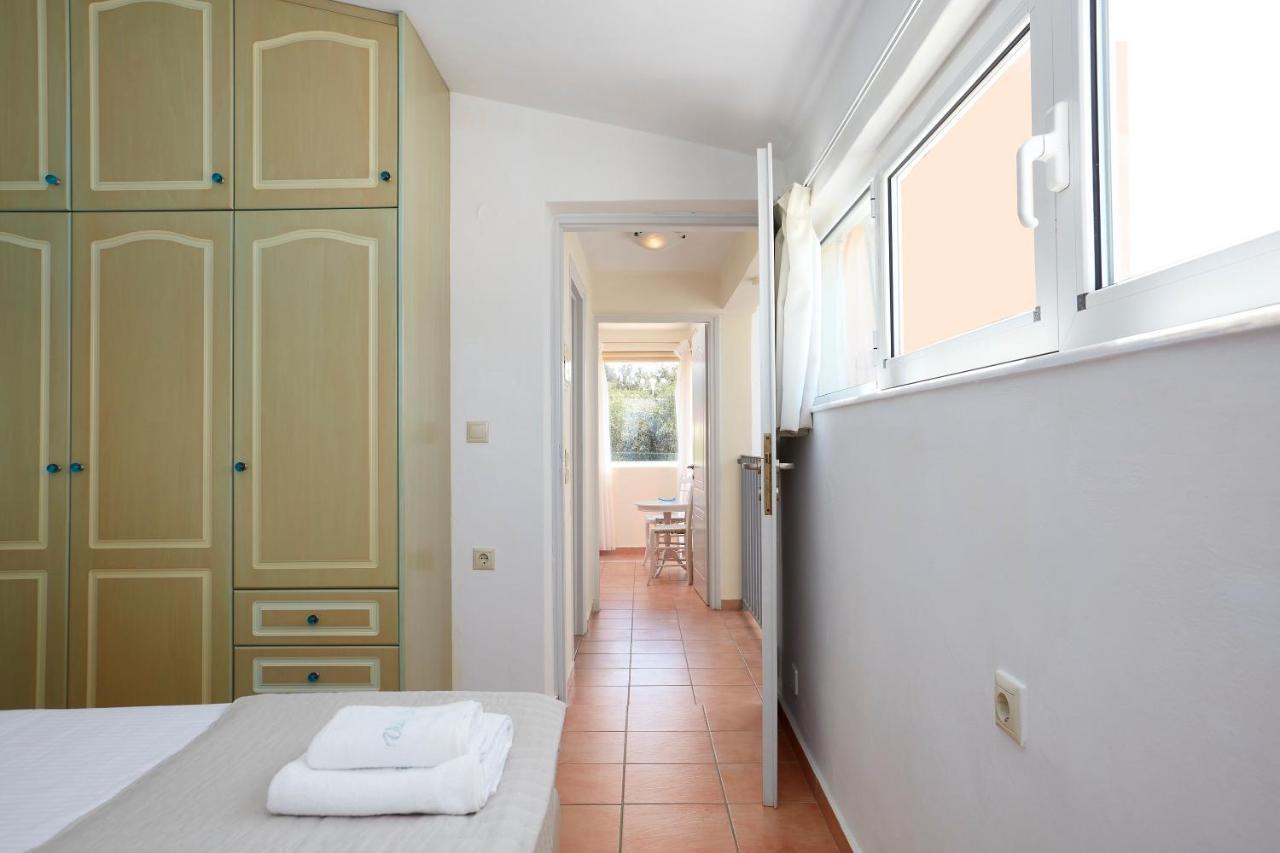 Seafront Villa Longobardi Chania  Exterior foto